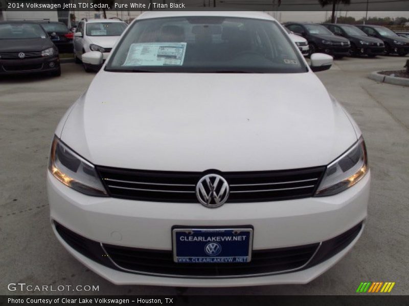 Pure White / Titan Black 2014 Volkswagen Jetta TDI Sedan