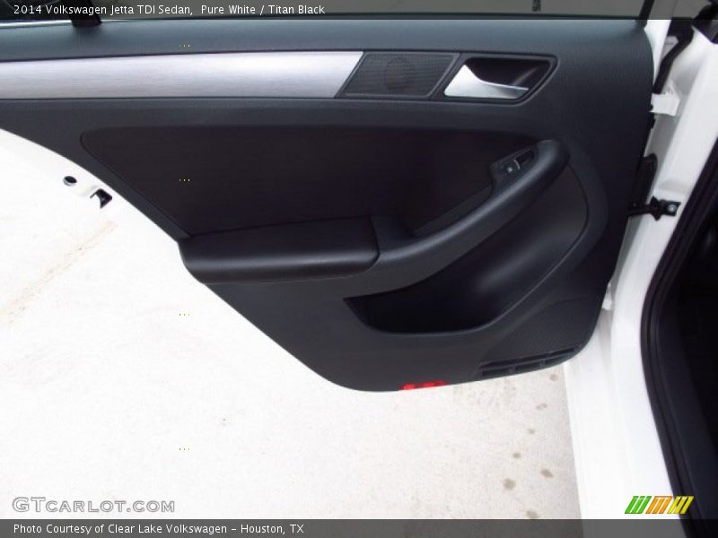Pure White / Titan Black 2014 Volkswagen Jetta TDI Sedan
