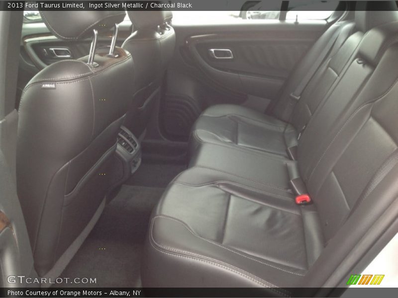 Ingot Silver Metallic / Charcoal Black 2013 Ford Taurus Limited