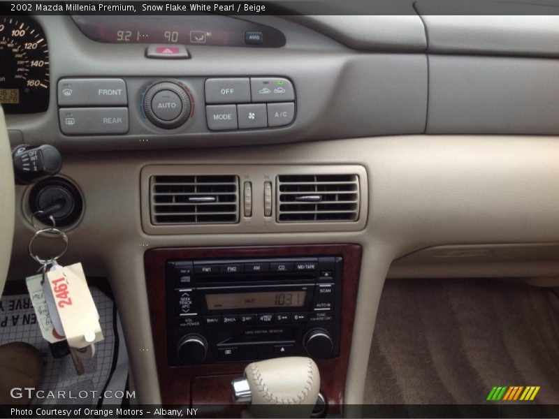 Snow Flake White Pearl / Beige 2002 Mazda Millenia Premium