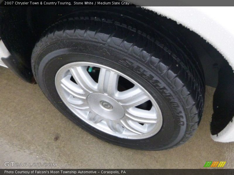 Stone White / Medium Slate Gray 2007 Chrysler Town & Country Touring