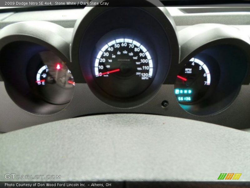 Stone White / Dark Slate Gray 2009 Dodge Nitro SE 4x4