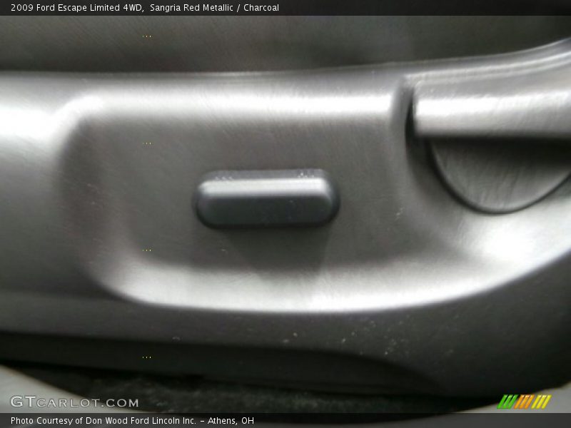 Sangria Red Metallic / Charcoal 2009 Ford Escape Limited 4WD