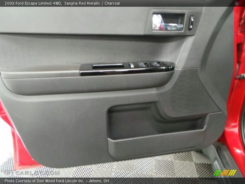 Sangria Red Metallic / Charcoal 2009 Ford Escape Limited 4WD