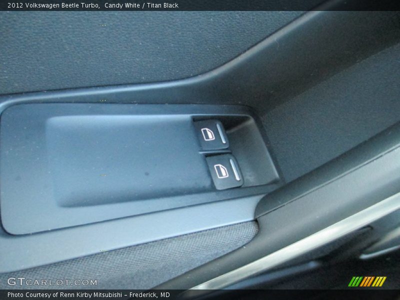 Candy White / Titan Black 2012 Volkswagen Beetle Turbo