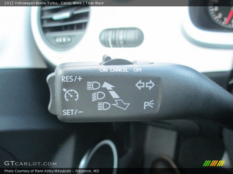 Candy White / Titan Black 2012 Volkswagen Beetle Turbo