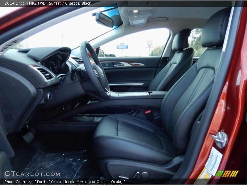 Front Seat of 2014 MKZ FWD