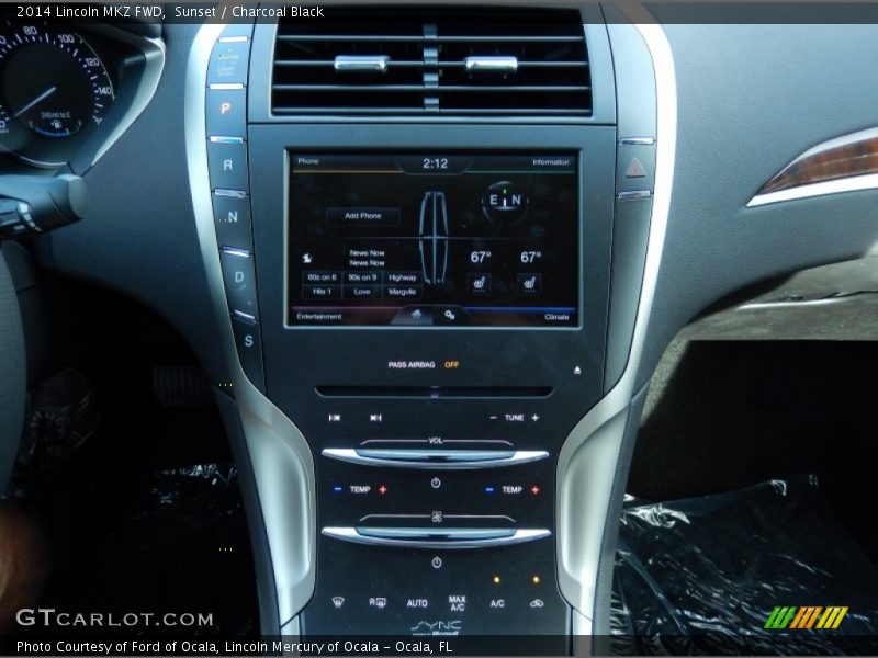 Controls of 2014 MKZ FWD