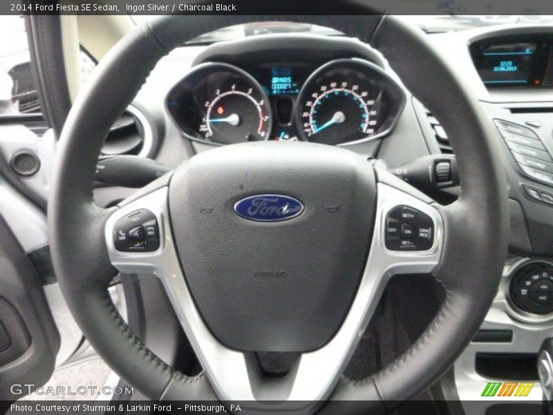 Ingot Silver / Charcoal Black 2014 Ford Fiesta SE Sedan