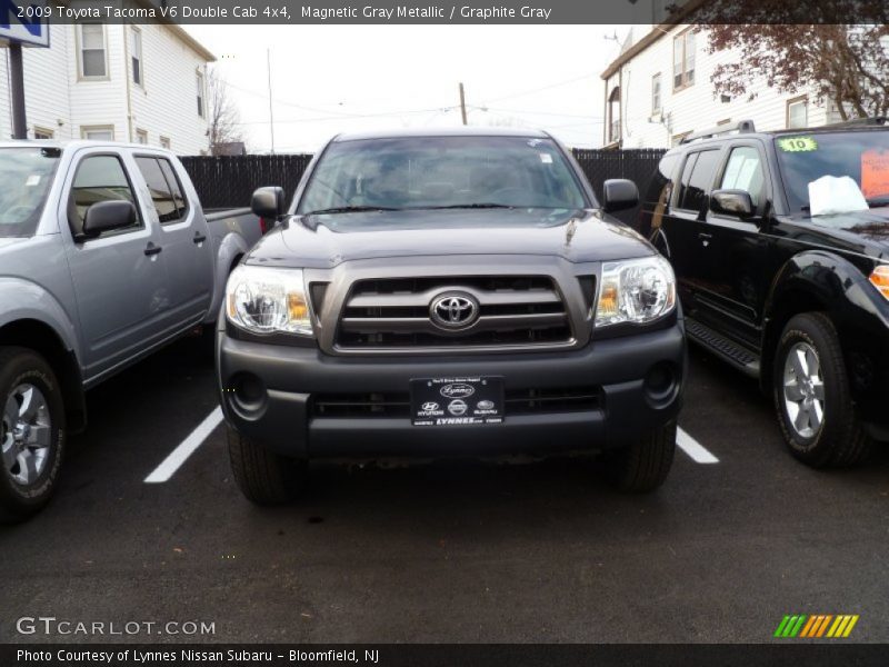 Magnetic Gray Metallic / Graphite Gray 2009 Toyota Tacoma V6 Double Cab 4x4