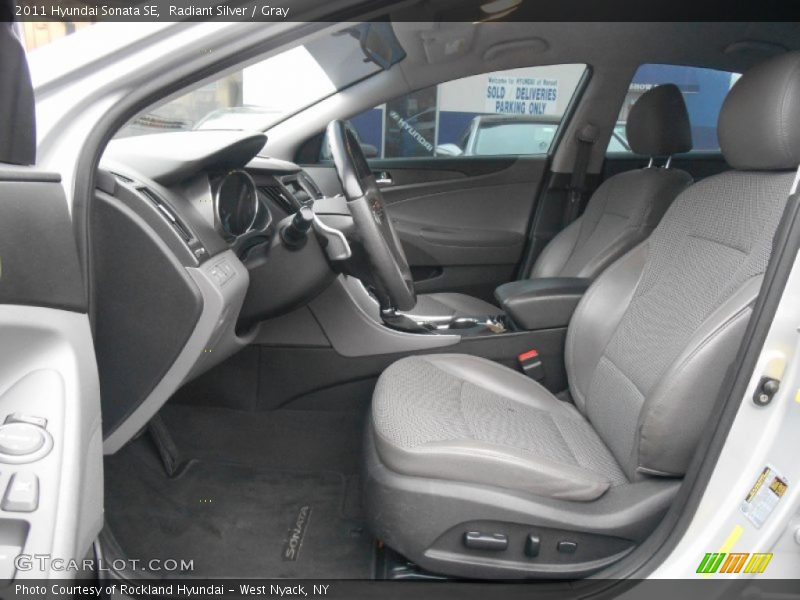Radiant Silver / Gray 2011 Hyundai Sonata SE