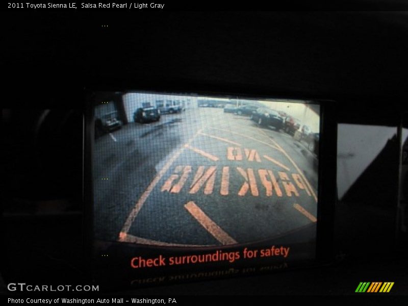 Salsa Red Pearl / Light Gray 2011 Toyota Sienna LE