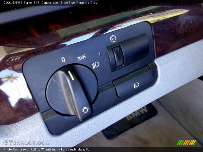 Controls of 2001 3 Series 325i Convertible