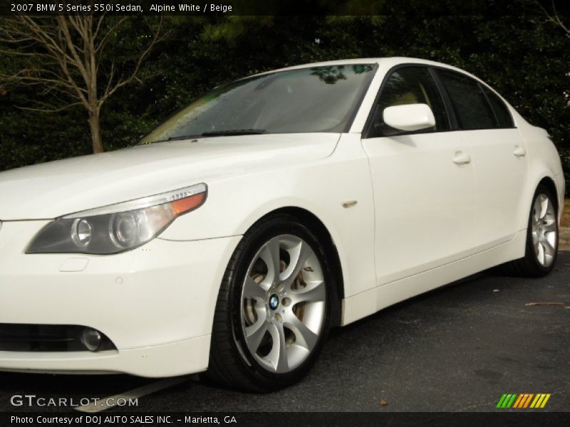Alpine White / Beige 2007 BMW 5 Series 550i Sedan