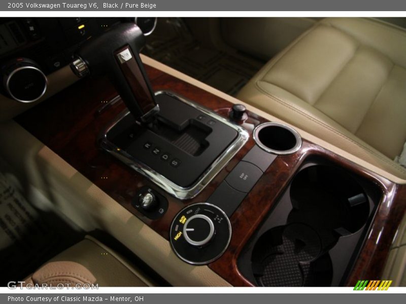 Black / Pure Beige 2005 Volkswagen Touareg V6