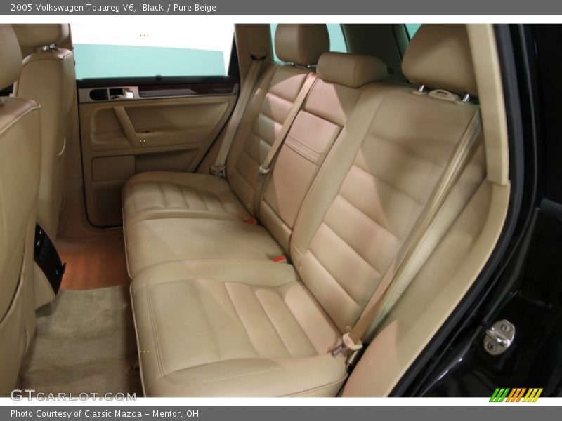 Black / Pure Beige 2005 Volkswagen Touareg V6