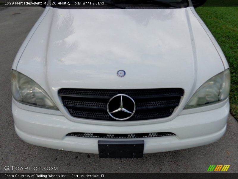Polar White / Sand 1999 Mercedes-Benz ML 320 4Matic