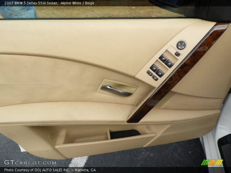 Alpine White / Beige 2007 BMW 5 Series 550i Sedan