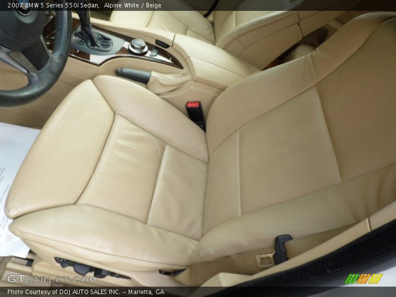 Alpine White / Beige 2007 BMW 5 Series 550i Sedan