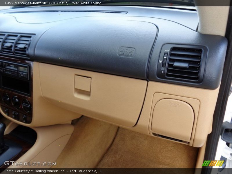 Polar White / Sand 1999 Mercedes-Benz ML 320 4Matic