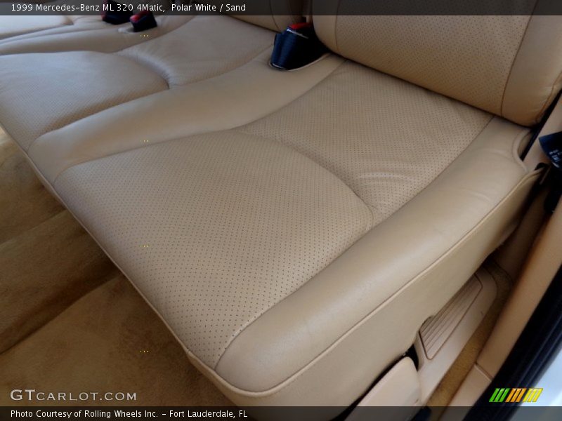 Polar White / Sand 1999 Mercedes-Benz ML 320 4Matic