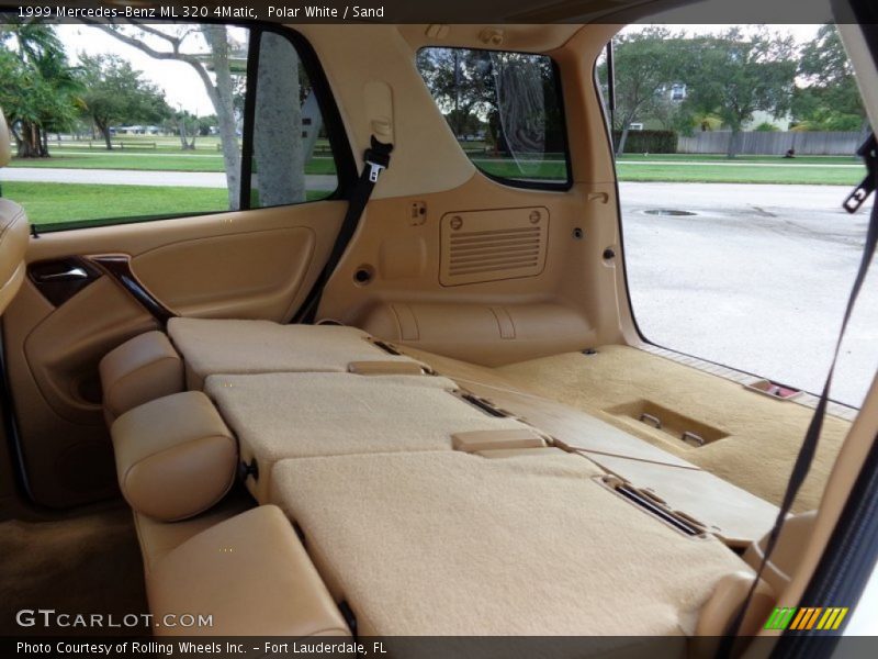 Polar White / Sand 1999 Mercedes-Benz ML 320 4Matic