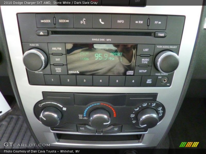 Stone White / Dark Slate Gray 2010 Dodge Charger SXT AWD