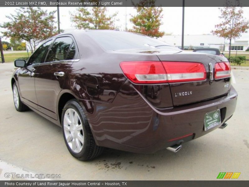 Bordeaux Reserve Metallic / Light Camel 2012 Lincoln MKZ FWD