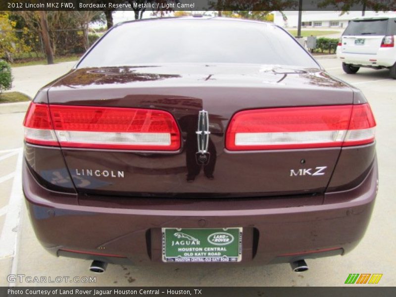 Bordeaux Reserve Metallic / Light Camel 2012 Lincoln MKZ FWD