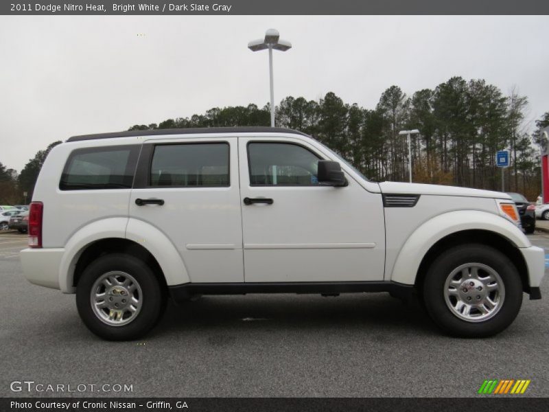 Bright White / Dark Slate Gray 2011 Dodge Nitro Heat