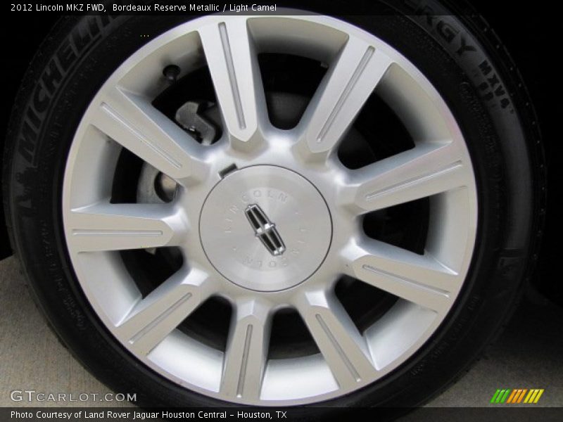Bordeaux Reserve Metallic / Light Camel 2012 Lincoln MKZ FWD