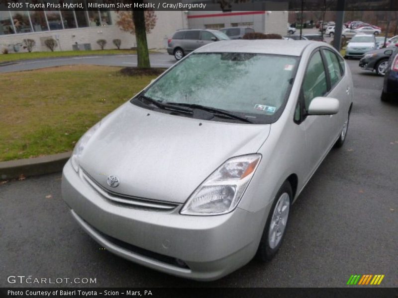 Millenium Silver Metallic / Gray/Burgundy 2005 Toyota Prius Hybrid