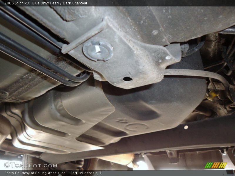 Blue Onyx Pearl / Dark Charcoal 2006 Scion xB