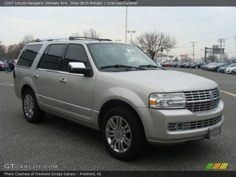 Silver Birch Metallic / Charcoal/Caramel 2007 Lincoln Navigator Ultimate 4x4