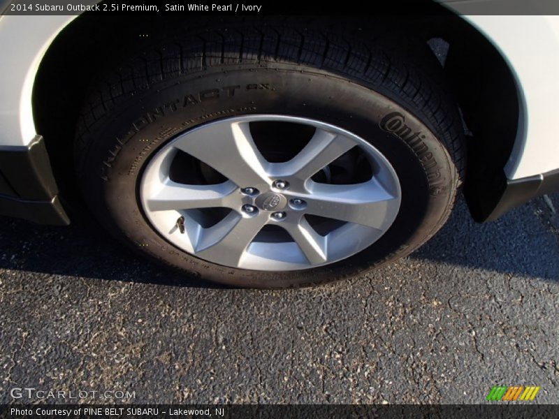 Satin White Pearl / Ivory 2014 Subaru Outback 2.5i Premium