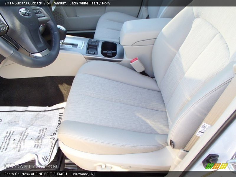 Satin White Pearl / Ivory 2014 Subaru Outback 2.5i Premium