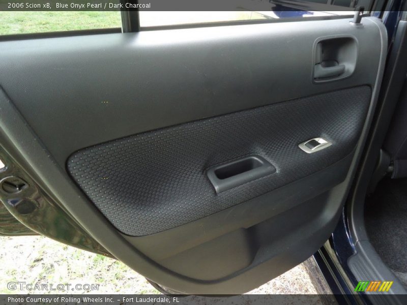 Blue Onyx Pearl / Dark Charcoal 2006 Scion xB