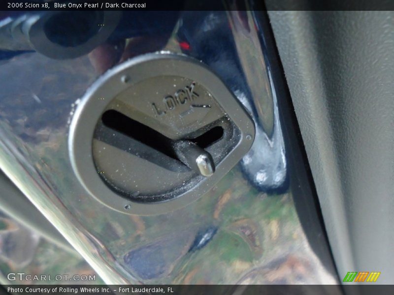 Blue Onyx Pearl / Dark Charcoal 2006 Scion xB
