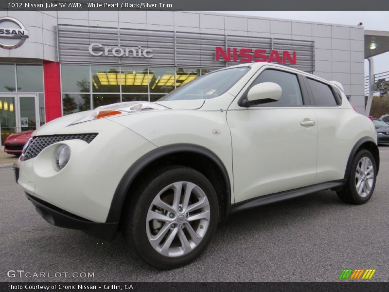 White Pearl / Black/Silver Trim 2012 Nissan Juke SV AWD