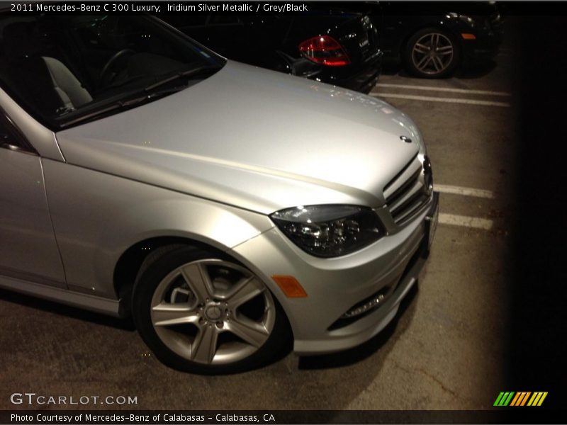 Iridium Silver Metallic / Grey/Black 2011 Mercedes-Benz C 300 Luxury