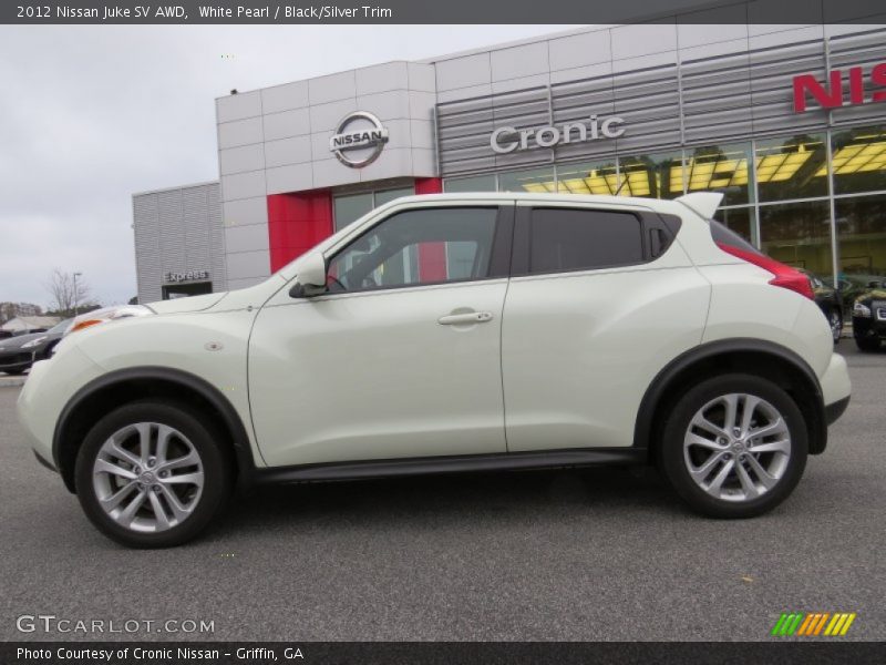 White Pearl / Black/Silver Trim 2012 Nissan Juke SV AWD
