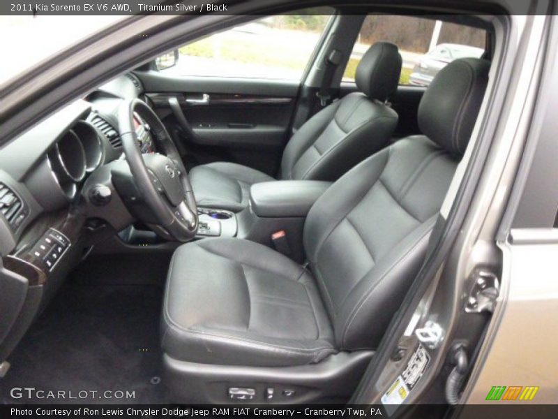 Titanium Silver / Black 2011 Kia Sorento EX V6 AWD