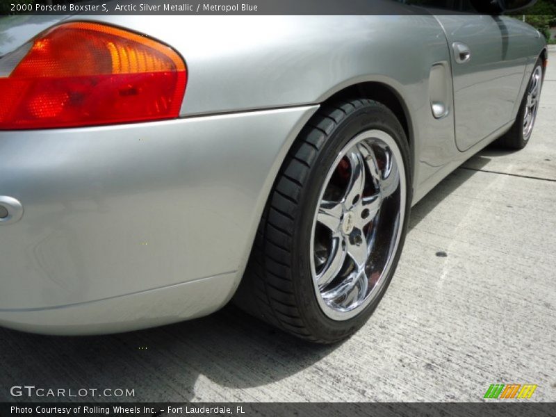 Arctic Silver Metallic / Metropol Blue 2000 Porsche Boxster S
