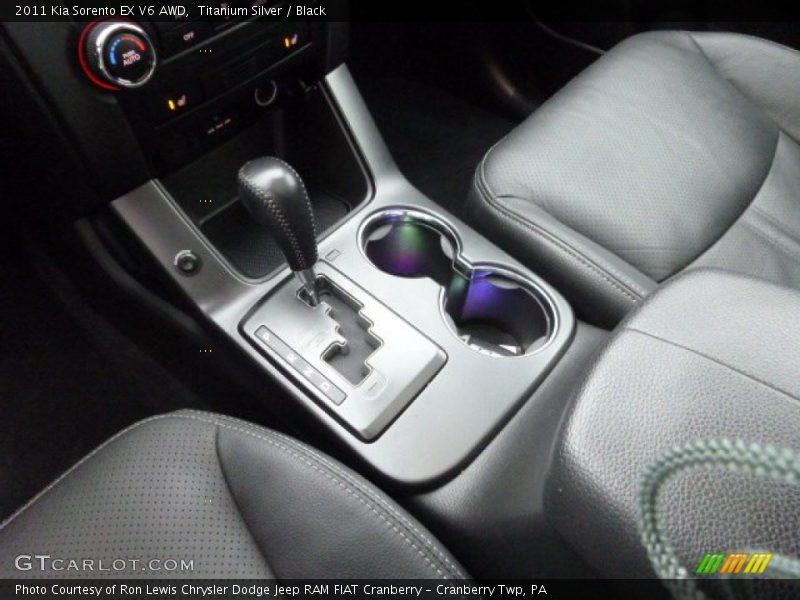 Titanium Silver / Black 2011 Kia Sorento EX V6 AWD