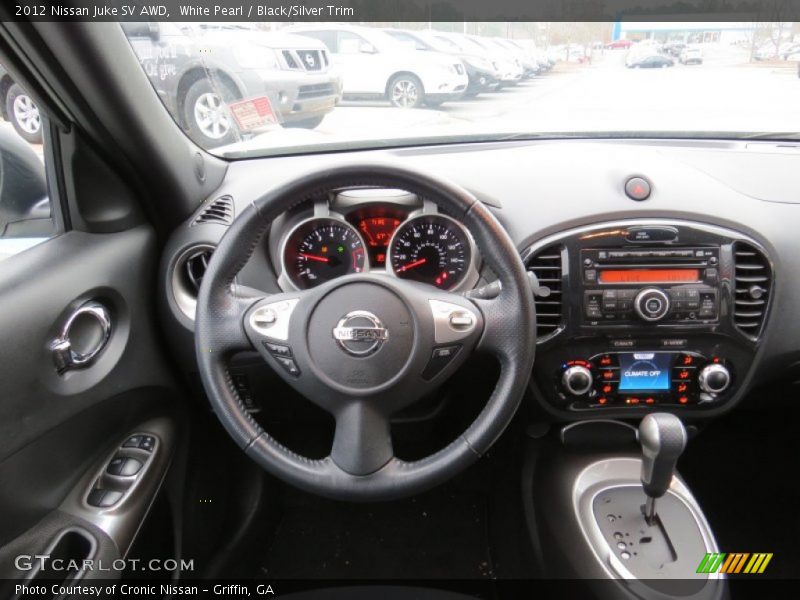 White Pearl / Black/Silver Trim 2012 Nissan Juke SV AWD