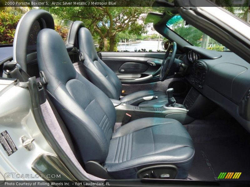 Front Seat of 2000 Boxster S