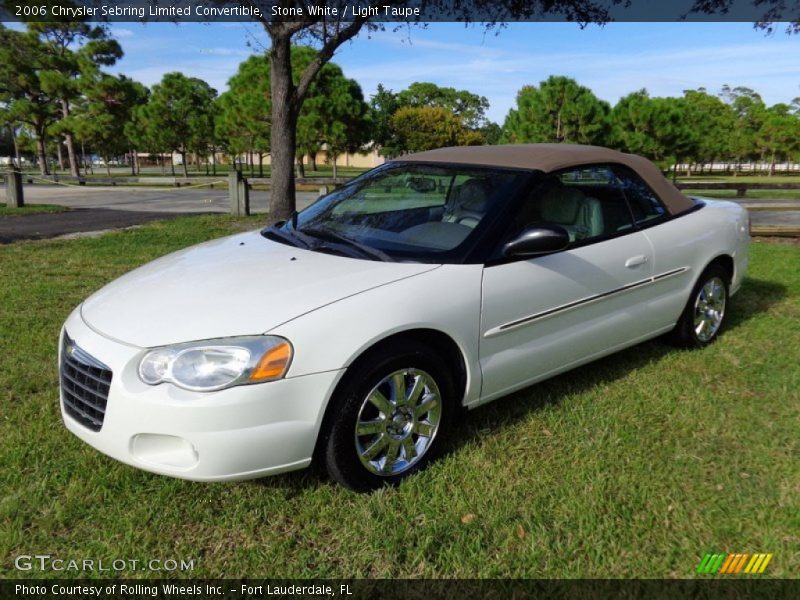Front 3/4 View of 2006 Sebring Limited Convertible