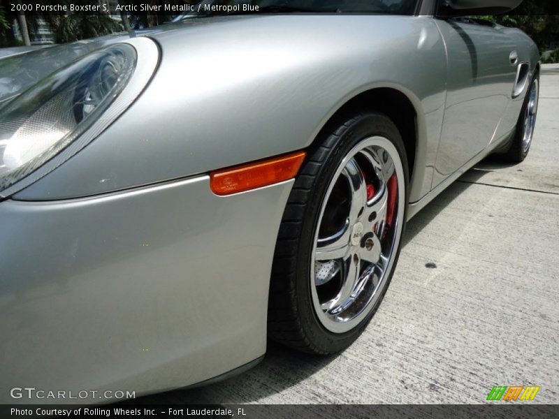 Arctic Silver Metallic / Metropol Blue 2000 Porsche Boxster S