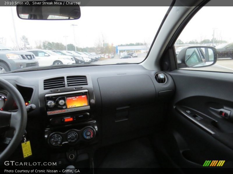 Silver Streak Mica / Charcoal 2010 Scion xD