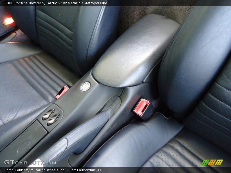Arctic Silver Metallic / Metropol Blue 2000 Porsche Boxster S